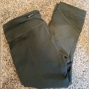 Barely worn Lululemon Leggings, size 12